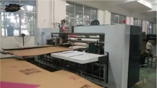 Semi-auto Double Piece Corrutated Paper Stitching Package Machine